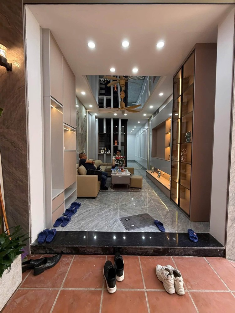 Bán Nhà Đẹp Thang Máy - Khương Trung, Thanh Xuân - 55M2 - 6 Tầng - Mt 4M - 13,8 Tỷ
