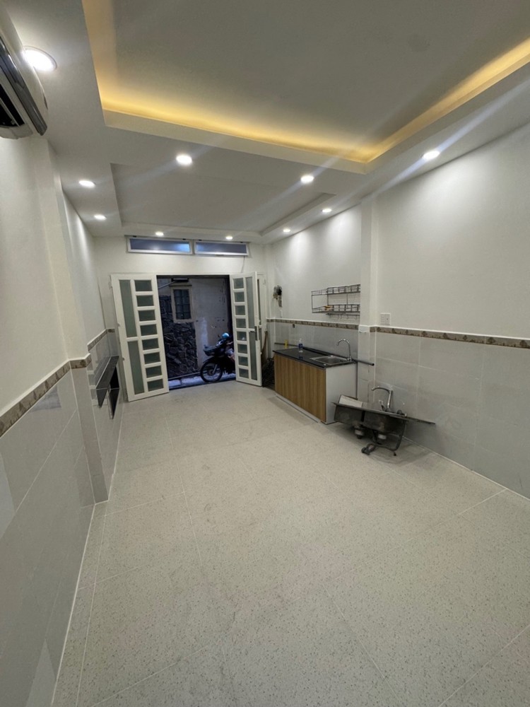 K2788* Hiếm Có Nhà Ngang 8.2M Cạnh Ngã Tư Hàng Xanh, 2 Tầng Mới Chỉ 7.X Tỷ