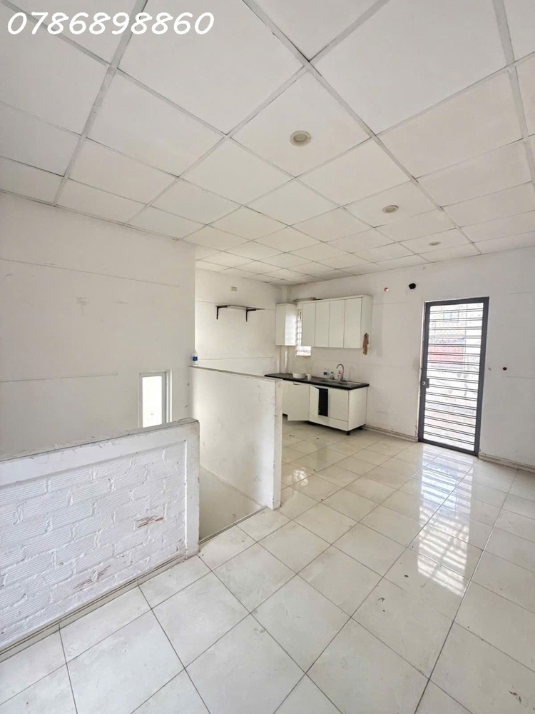 Bán Nhà 2 Tầng – Hẻm 219 Đất Thánh, Phường 6, Tân Bình