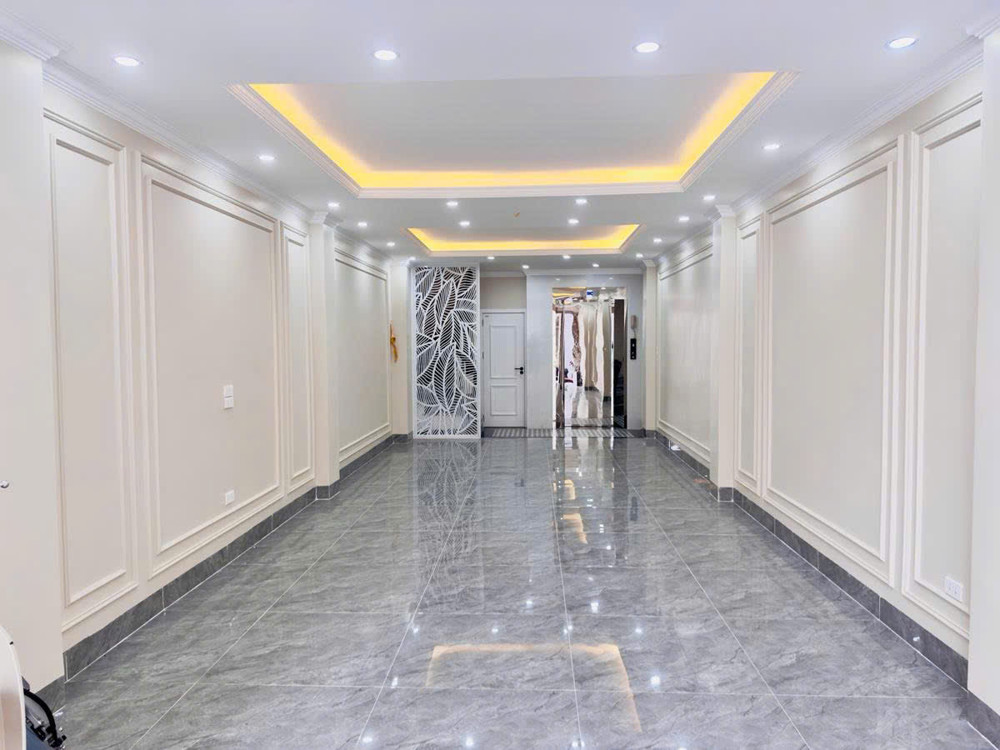 Bán Nhà Ngọc Trì 62M 7 Tầng Mt4m Lô Góc 3 Thoáng Gara Ô Tô Giá 18 Tỷ