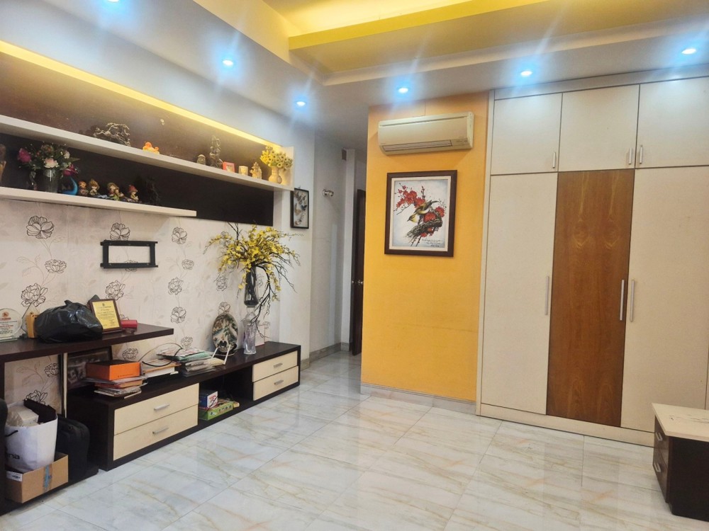 H2792* Mt 4 Tầng Gần Chợ Hạnh Thông Tây, 10.X Tỷ