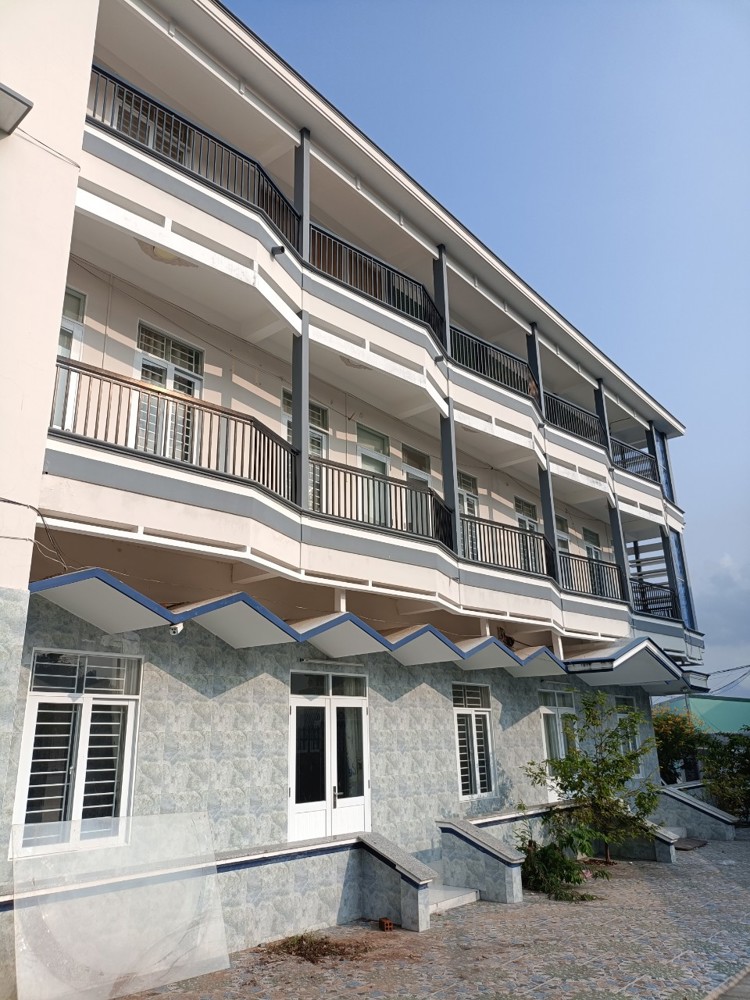 Bán Lô Đất Diện Tích Lớn 3 Mặt Tiền Đường Ngô Đến Nha Trang, Tặng Nhà Biệt Thự 3 Tầng