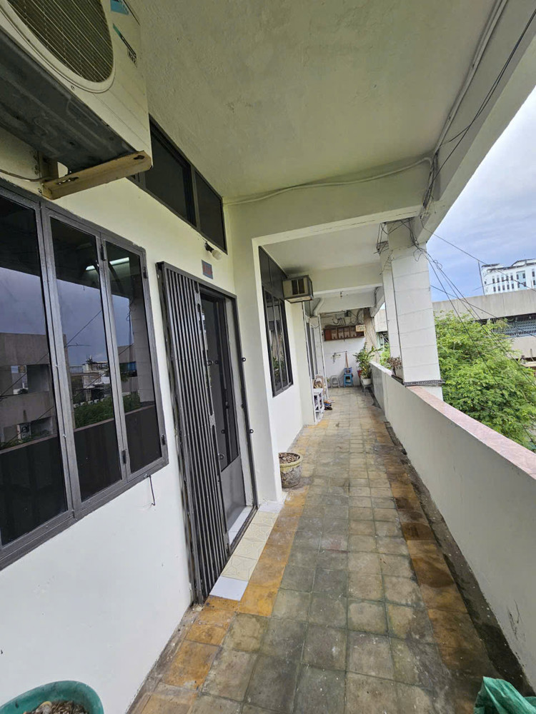 Cần Bán Căn Hộ Tại Chung Cư Chợ Quán, Đường Trần Bình Trọng, P1, Quận 5, Tp. Hồ Chí Minh
