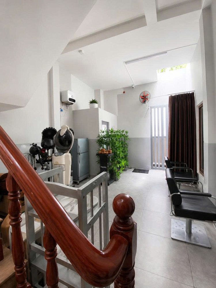 Bán Nhà Mặt Tiền Tân Hương - 500M Tới Chợ Tân Hương, 4,1X19m, 2 Tầng, Hđt 30Tr, 15,5 Tỷ