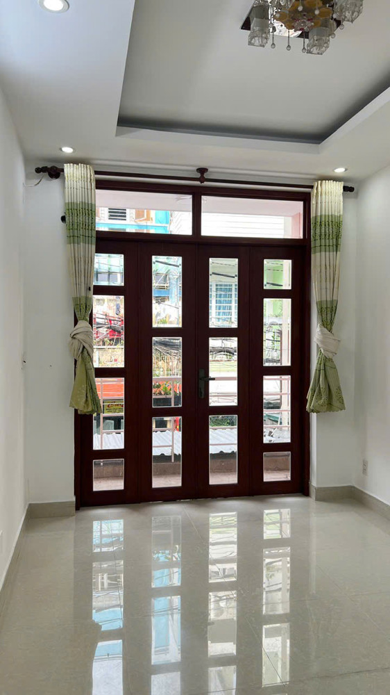 Bán Nhà Phú Nhuận - Hẻm Xe Hơi Huỳnh Văn Bánh - Vị Trí Kinh Doanh Đẹp