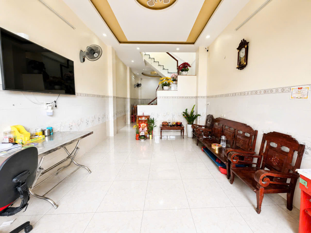 Bán Nhà 4 Tầng, Đường Số 10, Linh Xuân, Thủ Đức, Tp Hcm. Dt 60M2, Sổ Hồng, Giá 5,98 Tỷ