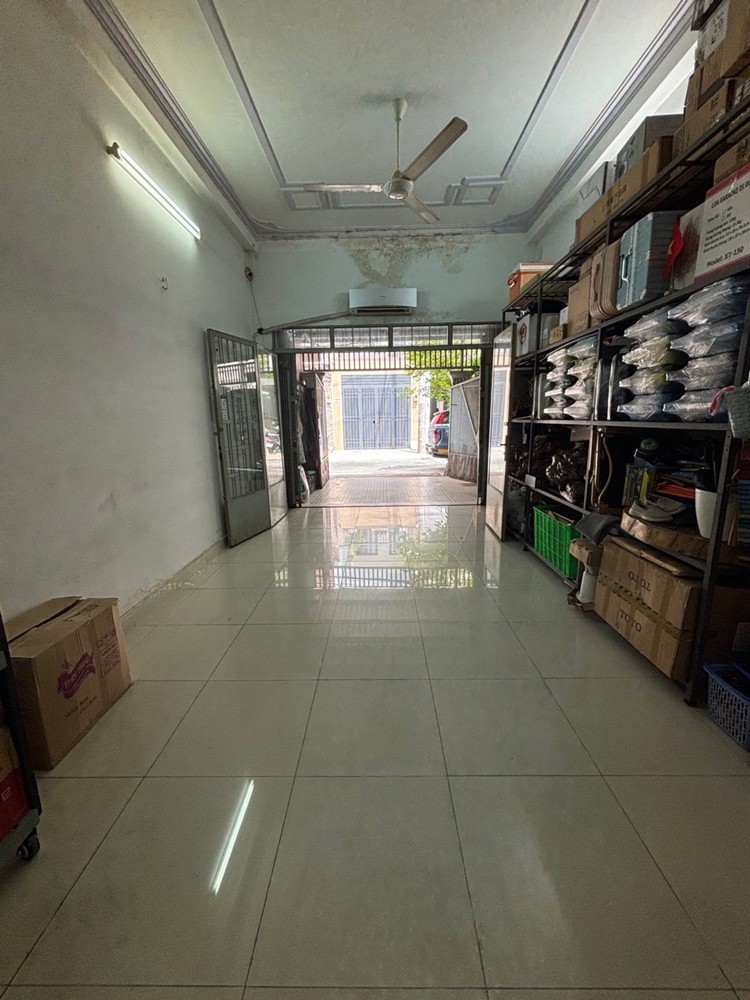 Mặt Tiền Hẻm Xe Tải Hòa Bình Tân Phú Giáp Quận 11 80M2 Nhỉnh 11 Tỷ