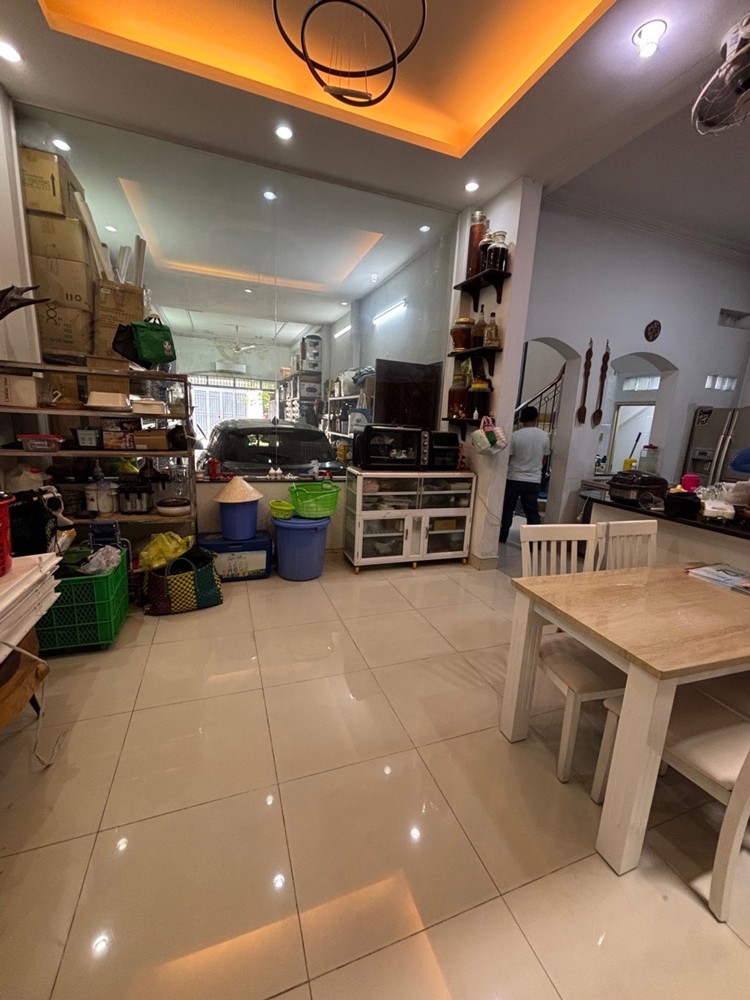 Mặt Tiền Hẻm Xe Tải Hòa Bình Tân Phú Giáp Quận 11 80M2 Nhỉnh 11 Tỷ