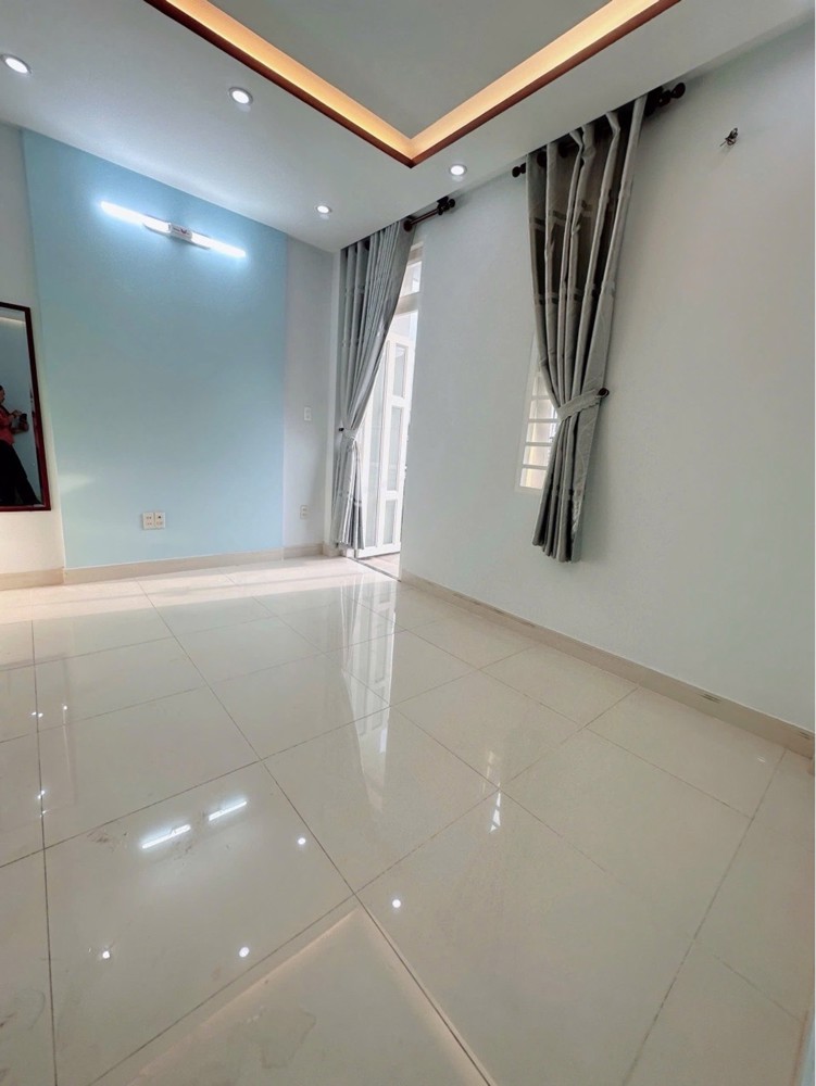 Nhỉnh 5 Tỏi - 64M2 - 4Tầng - 5Pn,4Wc - Hẻm Xe Hơi- Sát Mặt Tiền Đường 5Mx13m - Đường Hương Lộ 80