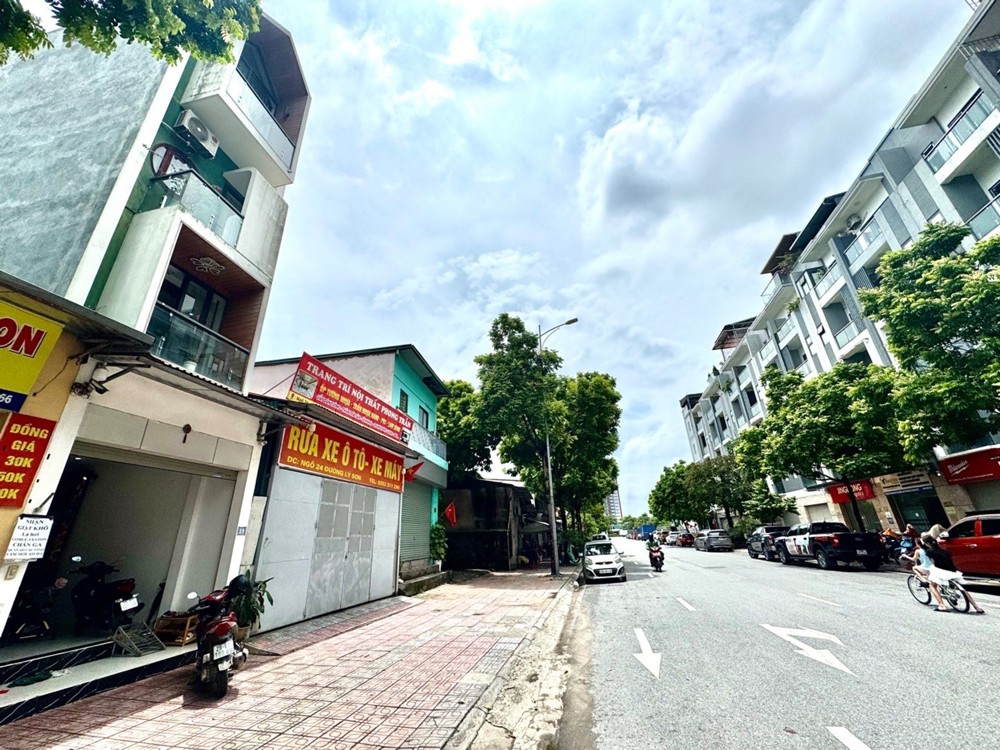 Bán Nhà Lý Sơn, Long Biên 52M2- 4 Tầng Mặt Đường 25M, Kinh Doanh Đỉnh- 14 Tỷ