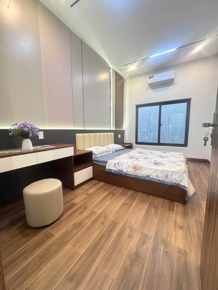 Siêu Phẩm- Ô Tô Ngủ Trong Nhà Đường Nhựa 7,5M -Gần Chợ Hòa Khánh