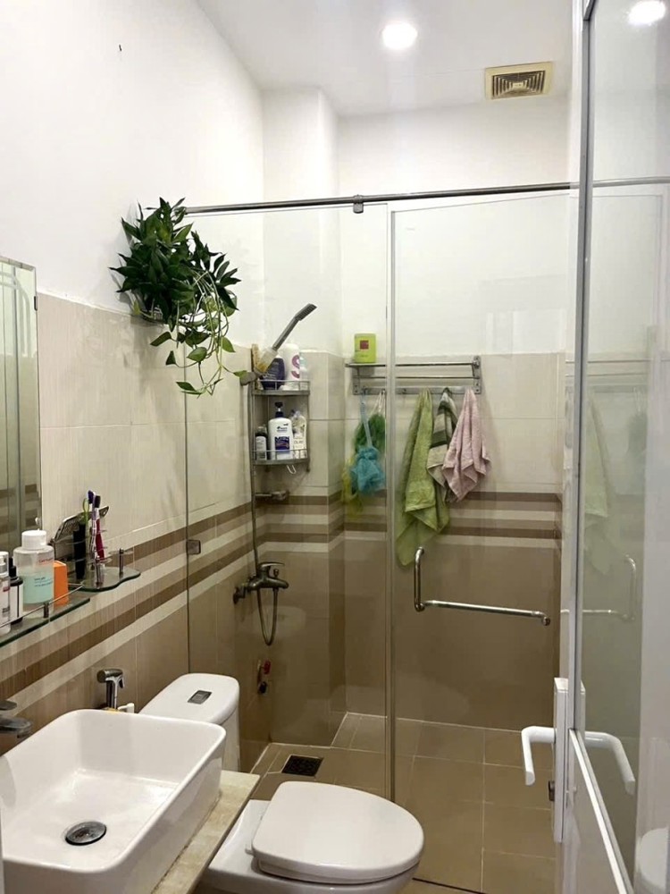 Bán Nhà 3 Tầng, 80M2, Đường Trương Văn Thành, Hiệp Phú, Q9, Thủ Đức, Tp Hcm, Sổ Hồng Riêng. Giá