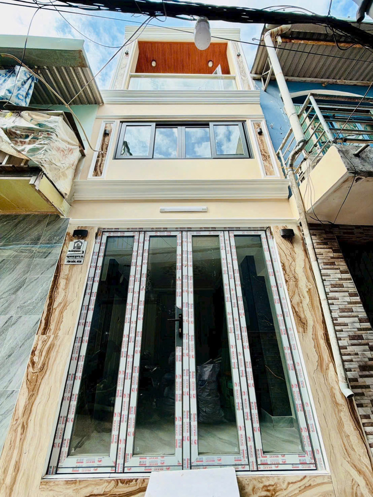 Bán Nhà Mới Sát Mặt Tiền Tôn Đản Q4đúc 3 Tấm Có 3Đ