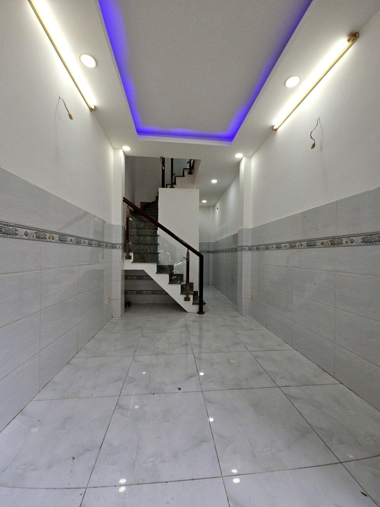 Bán Nhà Hẻm Ba Gác Máy Sát Mặt Tiền Q4 Diện Tích Sd 63 M Bê Tông 3 Tấm Có 3Đ