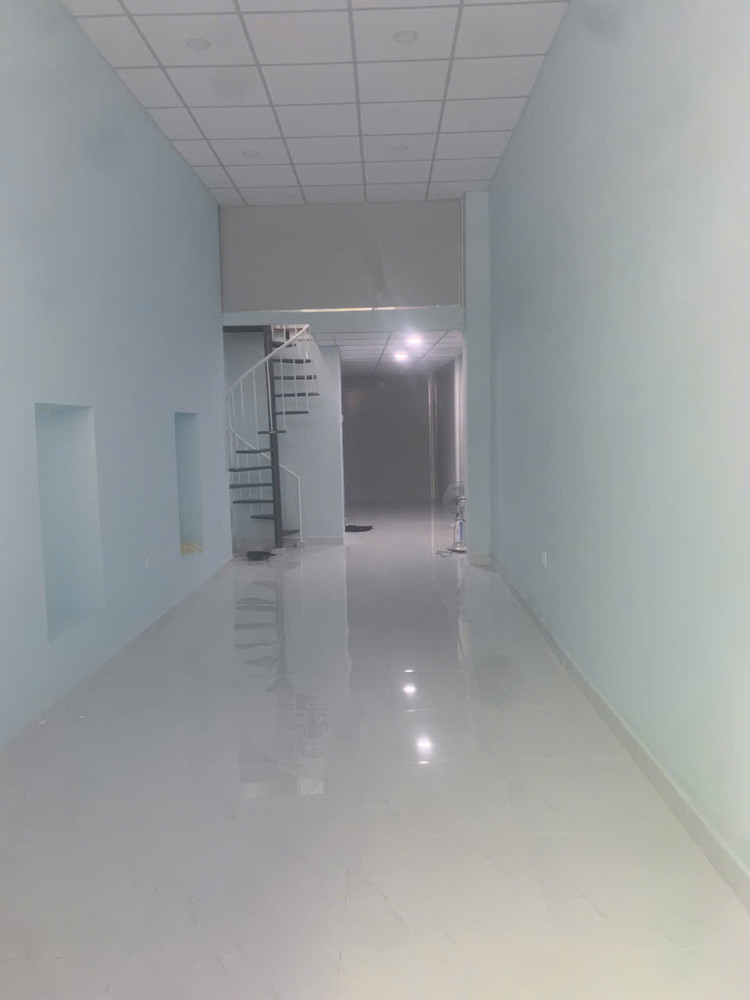 Bán Nhà Sát Mặt Tiền Q4 Ngang 3.2 X 17 Có 3 Đ