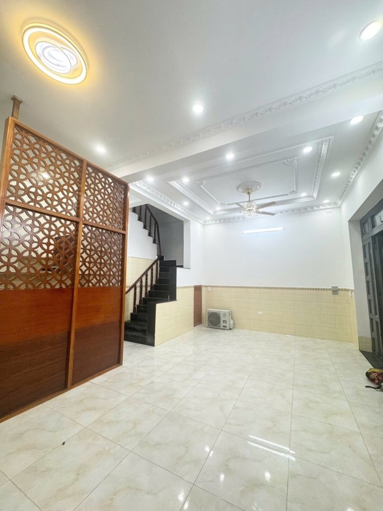 Bán Nhà Mặt Phố Đường Số 35, Hiệp Bình Chánh, Thủ Đức, Tp Hcm. Dt 75M2, 3 Tầng, Giá 8,16 Tỷ