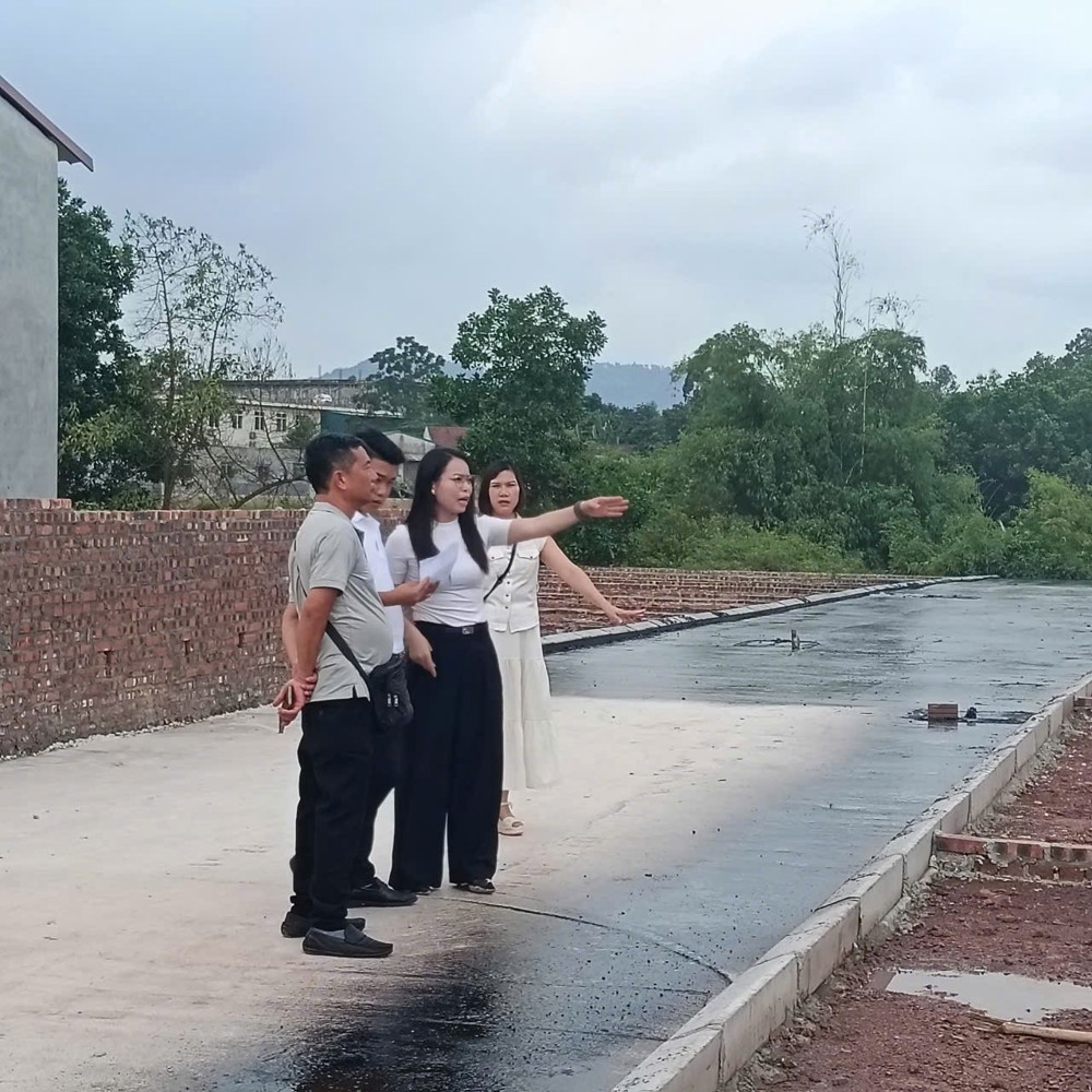 E Thịnh Mở Bán Nhiêu Lô ,Giá Chỉ Hơn 700 Tr Dt 100 M Fun Thổ Cư , Địa Chỉ Tại Trung Giã Tp Hà Nội ,