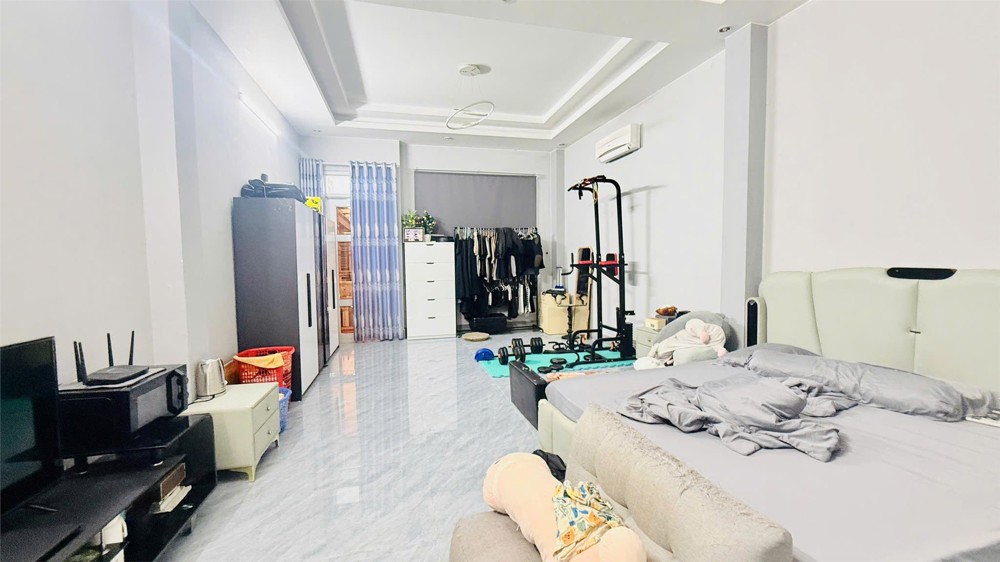 Bán Nhà Mặt Tiền Số 1 Cũ, Dt : 122/138M3, 4 Tầng, 6 Phòng, Chỉ 19 Tỷ Tl