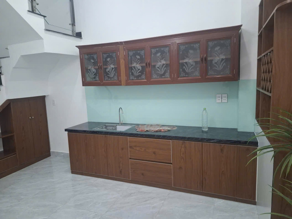 Bán Nhà Hẻm Xe Tải Đường Phú Định Quận 8 - 60M2 (4X15m) - 3 Phòng Ngủ - Sổ Hồng Riêng - Giá 5.25 Tỷ