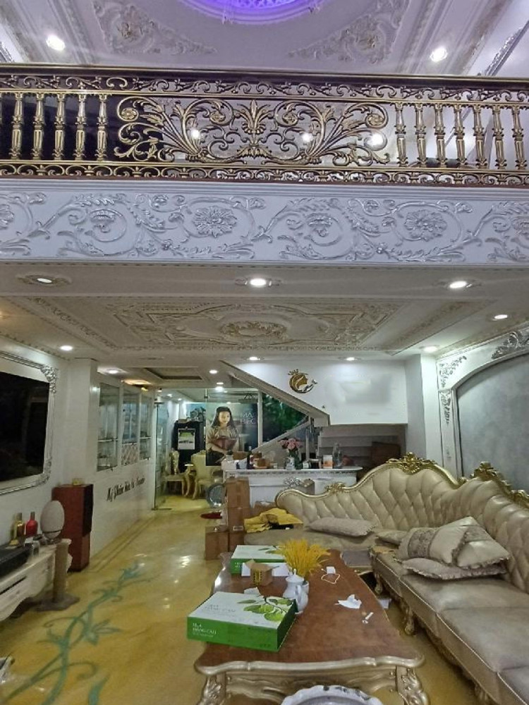 O2812* Nhà 6 Tầng Đ. 10M Thông Sát Vincom Phan Văn Trị - 12.X Tỷ