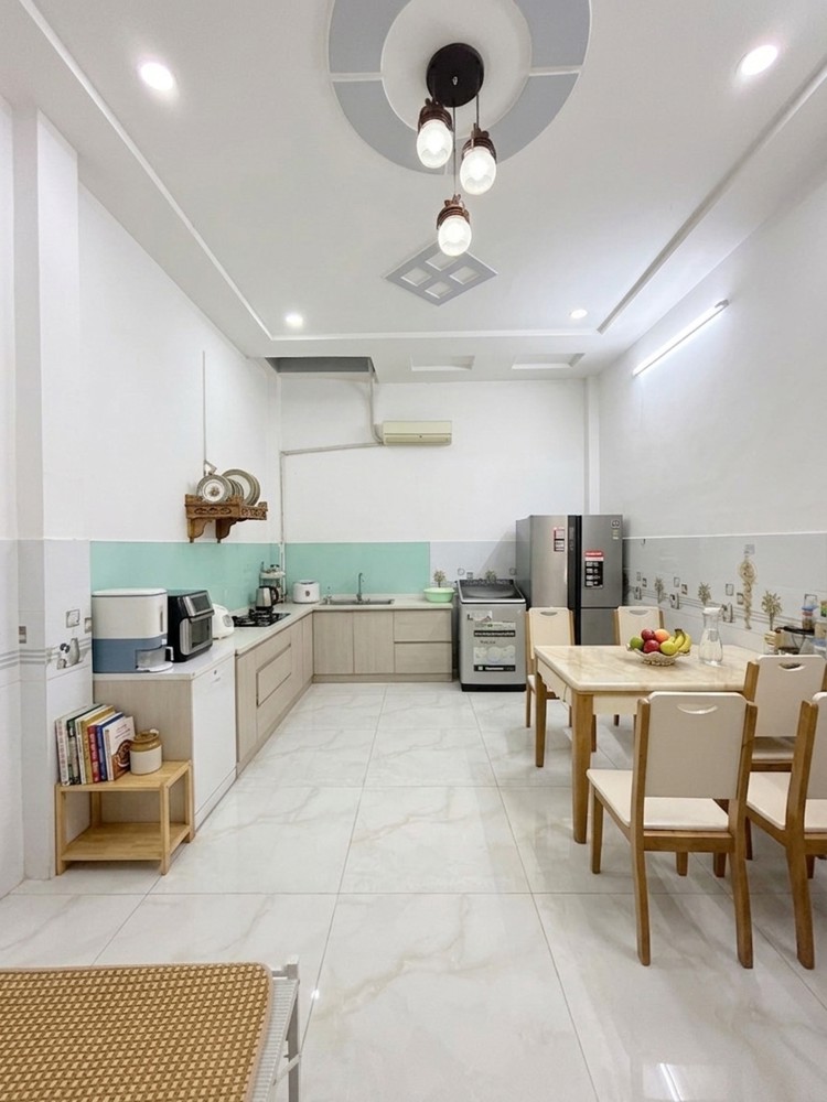 [Dd085] Nhà Đẹp 4 Tầng Sát Sân Golf Tân Sơn Nhất - Giá 10.X Tỷ