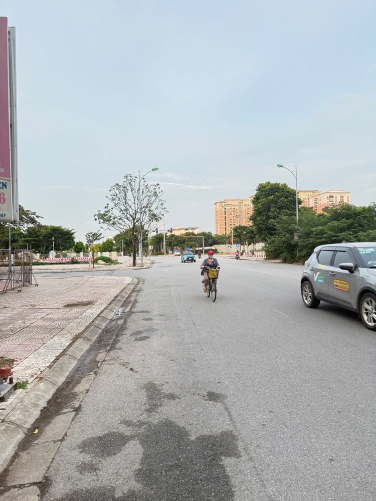 Bán Nhà Việt Hưng 90M2- 4 Tầng- Mặt Phố Hiếm, Kinh Doanh, Ở Đỉnh- 34.X Tỷ