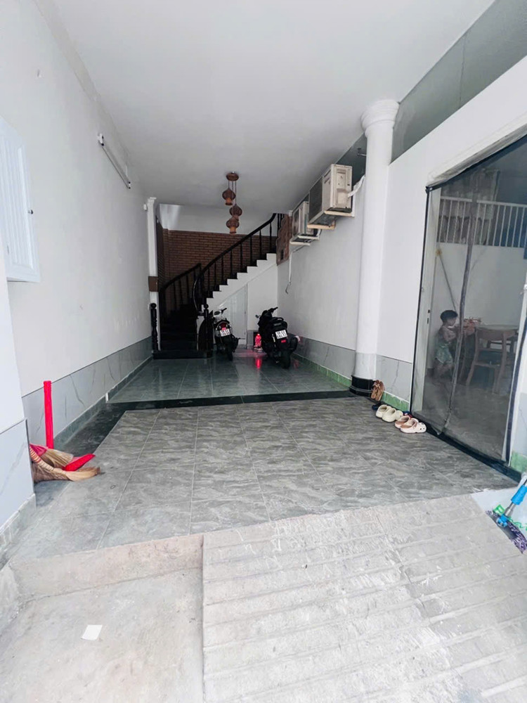 Bán Nhà Đường Đào Duy Anh -65M2 - Chủ Giảm Mạnh 1,6 Tỷ – Giá Mới Còn 7.2 Tỷ