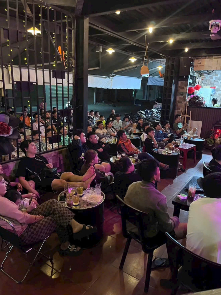 Sang Nhượng Quán Cafe – Góc 2 Mặt Tiền Đẹp Tại Thuận Giao (Vsip 1) , Bình Dương