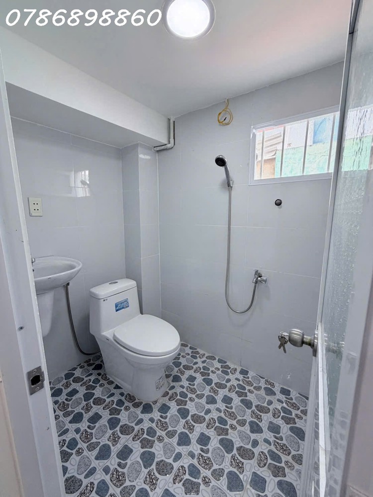 Bán Nhà 2 Tầng Mới Đẹp – Shr – Hẻm 6 Chánh Hưng, P.10, Quận 8