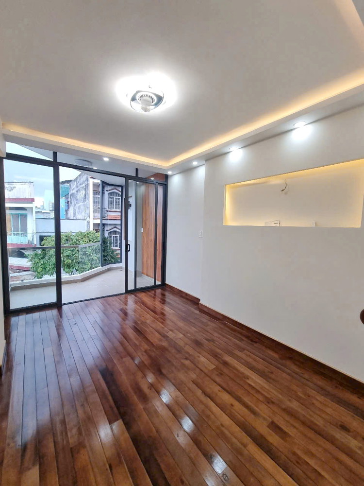 Bán Nhà Mặt Tiền Đường Số 14 Gần Chợ Phạm Thế Hiển P4q8