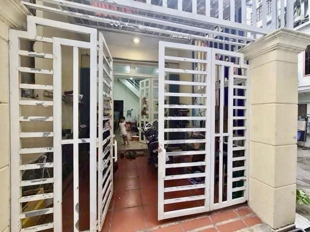 Bán Nhà Gần Hẻm Xe Hơi – Cầu Rạch Ông – P.1 Quận 8 – 65M² – Nhỉnh 6 Tỷ- Lh 0784968131
