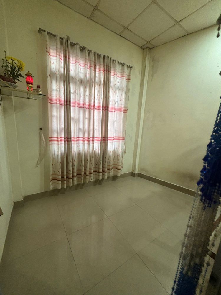 Bán Nhà Hẻm 3 Tầng Ngay Trung Tâm Tp Nha Trang, Chỉ 5 Phút Tới Biển, Ngay Đường Hoàng Văn Thụ Nha Tr