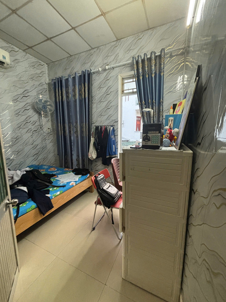 Bán Nhà Hẻm 3 Tầng Ngay Trung Tâm Tp Nha Trang, Chỉ 5 Phút Tới Biển, Ngay Đường Hoàng Văn Thụ Nha Tr