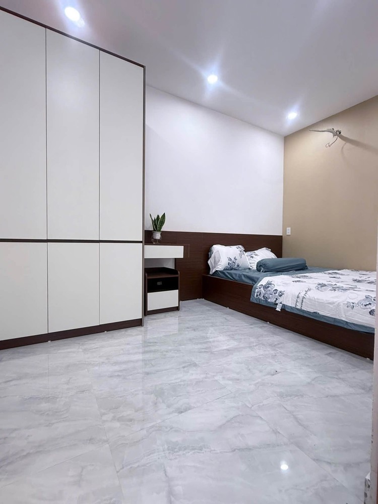 Hàng Hiếm - Nhà 2 Mặt Kiệt Rất Thoáng - Nguyễn Phước Nguyên