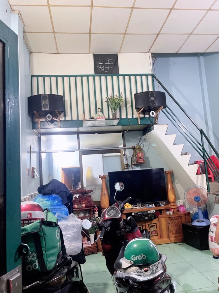 [D2825] Nhà Sát Lotte Mart Nguyễn Văn Lượng - 3.X Tỷ