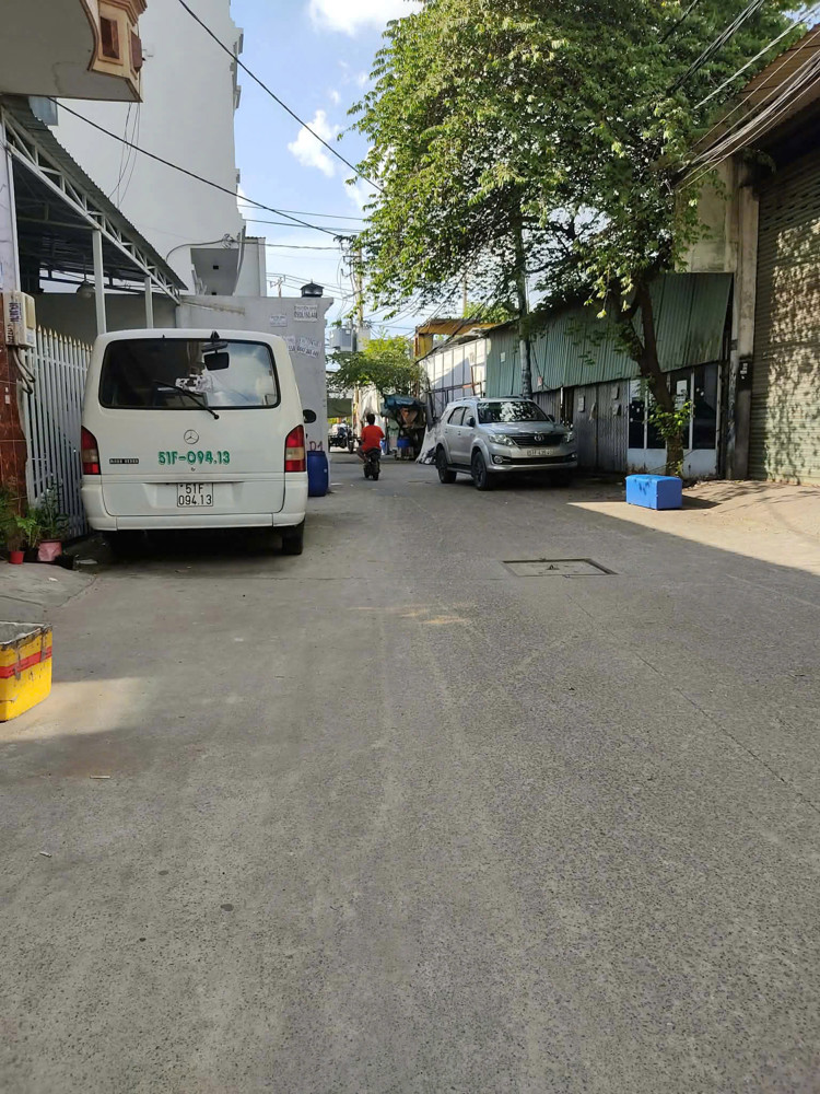 Chính Chủ Cần Bán Gấp Nhà Tại Hương Lộ 2, Kp5, Bình Trị Đông, Bình Tân