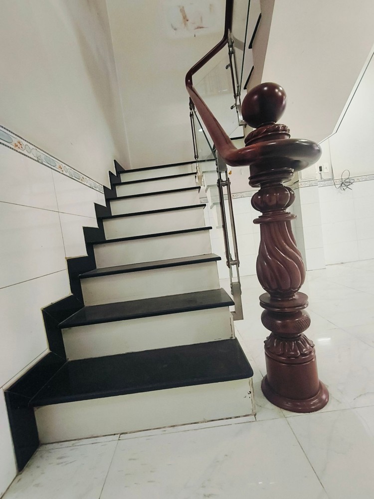 Bán Nhà Hẻm Lô Góc Dương Bá Trạc – Dt 54M² – Không Lộ Giới – Giá 5.98 Tỷ