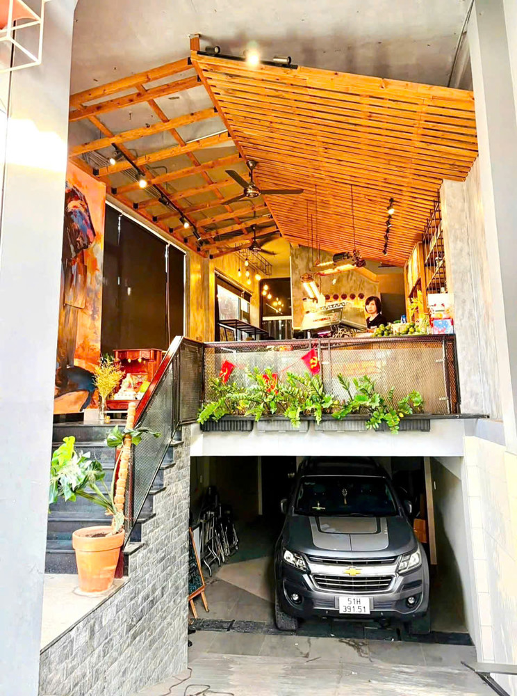 Quận Tân Bình: Chính Chủ 0938676685 Bán Tòa Nhà 8 Tầng Có Hầm Mặt Tiền Phạm Văn Bạch, P.tân Sơn