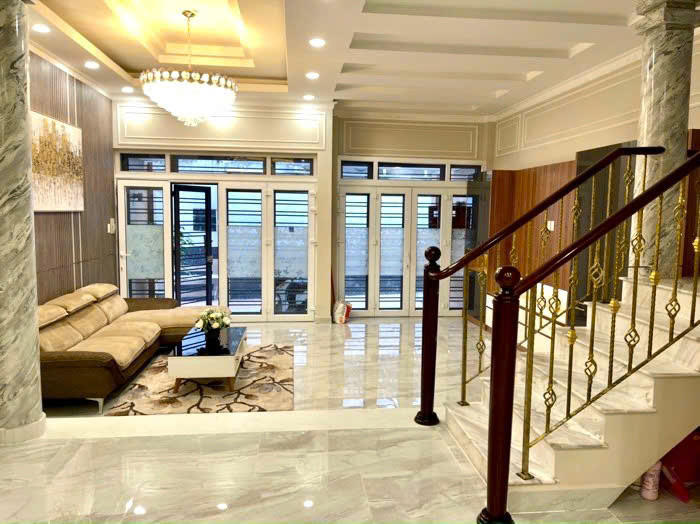Quận 1: Hiếm Ngang Lớn 6,5M*18m- Bán Nhà 4 Tầng Mặt Tiền Hxh Võ Thị Sáu, P.tân Định- Tặng Full Nội
