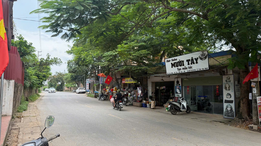 Các Bác Lưu Ý ,Giá Chưa Đến 2 Tỷ ,Diện Tích Gàn 350 M ,Lô Góc 2 Mặt Tiền ,Thật Phù Hợp Cho Các Bác