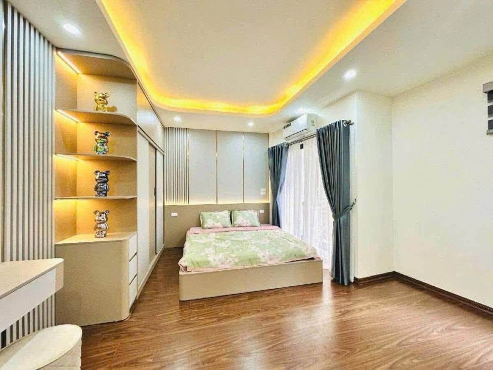 Nhà Đẹp 7 Tầng Thang Máy Thái Thịnh, Đống Đa - 40 M2 - Mt 5,5 M - 15,2 Tỷ