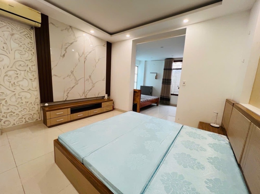 Bán Nhà Mặt Đường Bạch Đằng 65M2 - Trung Tâm Hải Phòng