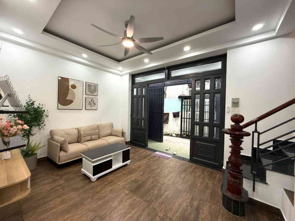 T2833* Nhà Mới 4Pn Ngang 5M Sát Ubnd Phường Quang Trung - 4.X Tỷ