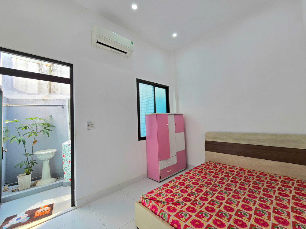 Bán Nhà 2 Tầng Kiệt Trần Cao Vân - Đi Bộ Tắm Biển