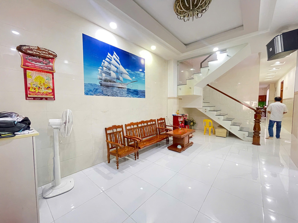 Bán Nhà Mặt Tiền Tô Vĩnh Diện, Phương Sài Nha Trang, Ngang 7,7M 130Tr/m2