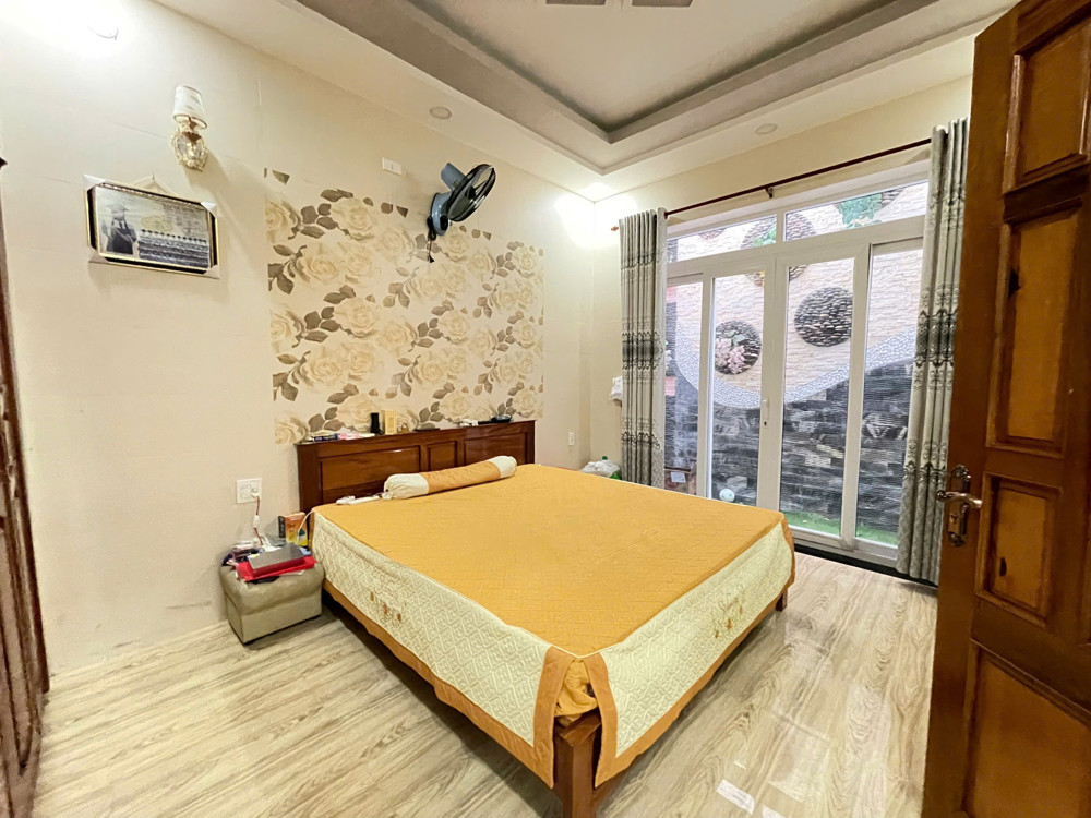 Bán Nhà Mặt Tiền Tô Vĩnh Diện, Phương Sài Nha Trang, Ngang 7,7M 130Tr/m2