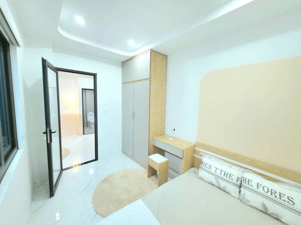 Tòa Nhà Dòng Tiền 165 Triệu/tháng - Huỳnh Thúc Kháng, Đống Đa - 24 Căn Hộ Kk - 120 M2 X 10 Tầng 