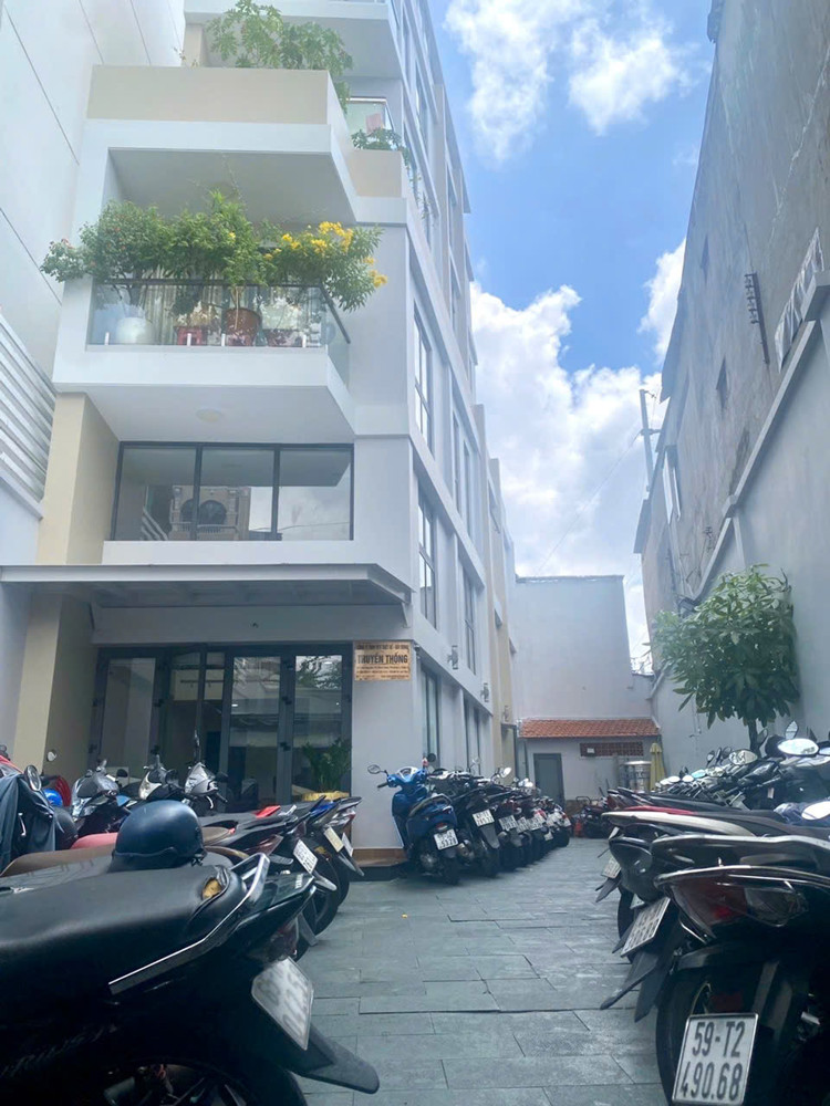 Quận 3: Bán Nhà 6 Tầng Mặt Tiền Nguyễn Thị Minh Khai, P.bàn Cờ- Dt Siêu Lớn 268M2- Tương Lai Nhà