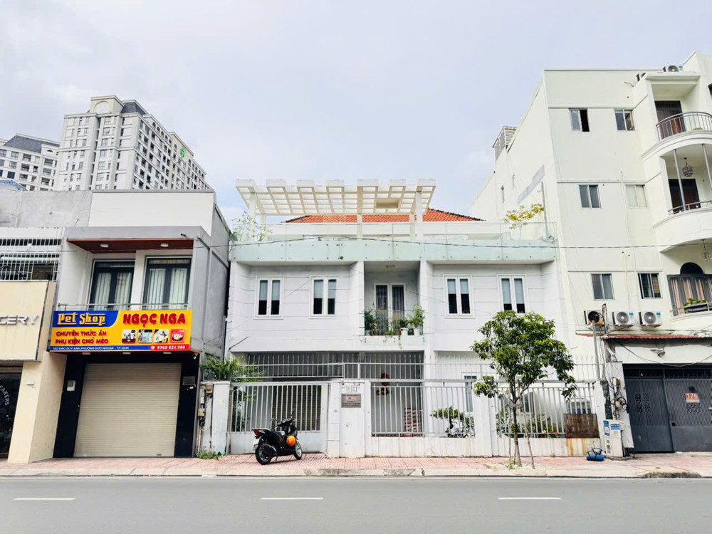 Quận Phú Nhuận: Hiếm Ngang Lớn 12,4M*15,5M- Bán Nhà 3 Tầng Mặt Tiền Kinh Doanh Đào Duy Anh, P.đức