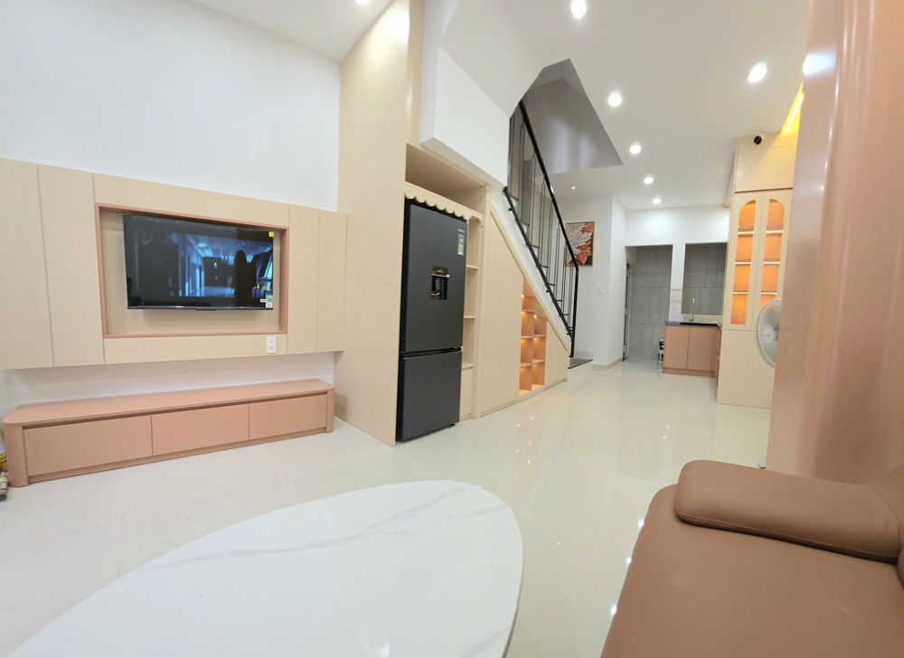 Nhà Mới 3 Tầng Ngay Đầu Hẻm Phan Đình Giớt Nha Trang Chỉ 4 Tỷ 200 Triệu